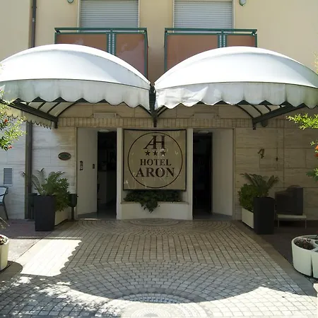 Aron Hotel-3