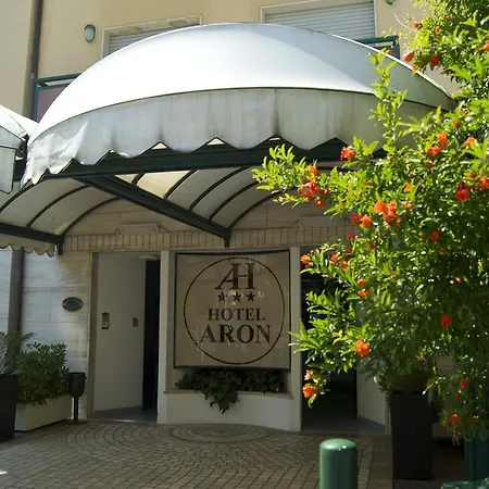 Aron Hotel-2