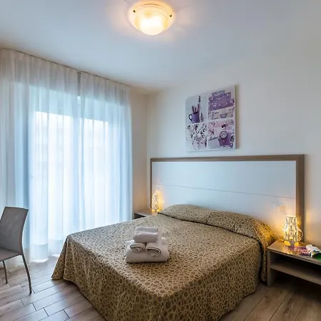 Hotel Milano 3S-3