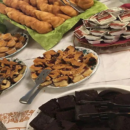 Hotel Villa Claudia-3