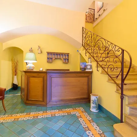 Hotel Mergellina-3