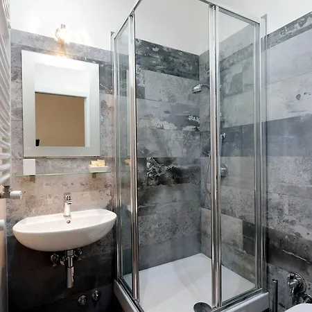 Midnight In Rome Guest House-2