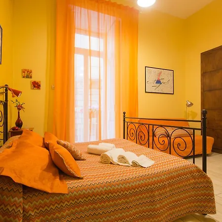 Bed&Breakfast Piazza Dante-3