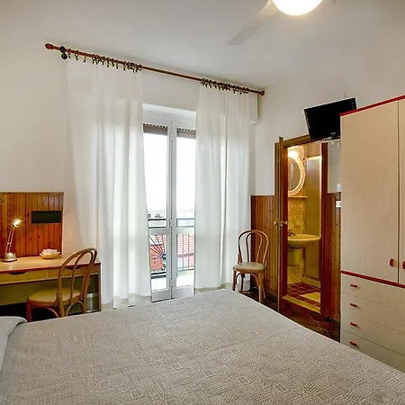 Hotel Giovanna-3