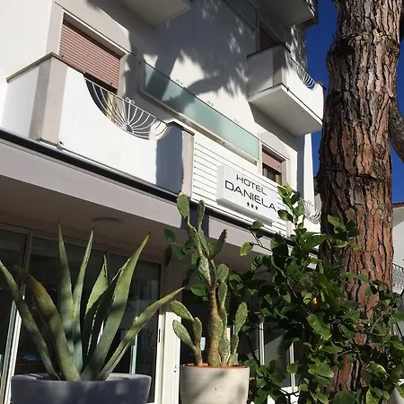 Hotel Daniela-3