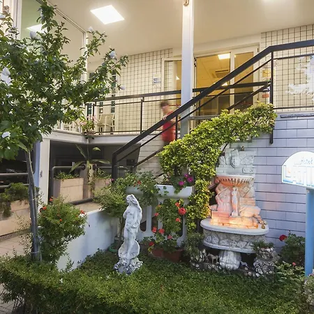 Hotel Latini-2