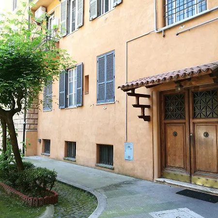 Alex Place-3