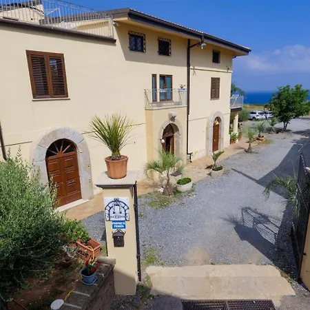 Villa D'Aquino-2