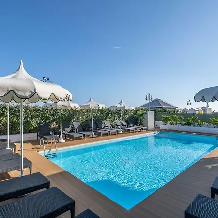 Hotel Mondial-2