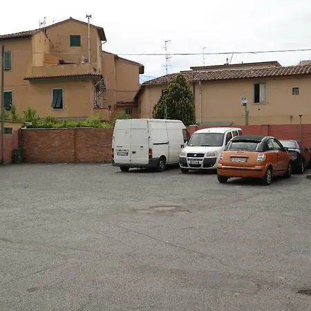 Hotel Houston Livorno - Struttura Esclusivamente Turistica - Not for Business or Workers-2