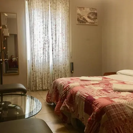 Rome City Hostel-3