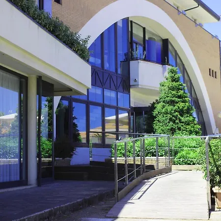 Hotel Ombra-2
