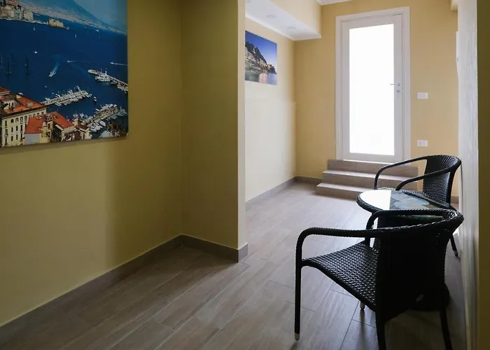 Bed and Breakfast Royal Dante Napoli