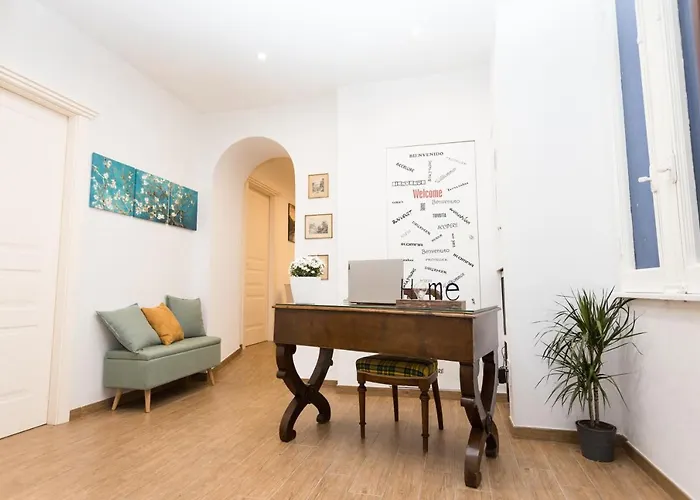 Hotel EconomiciDreaming In Rome - Vittorio Veneto