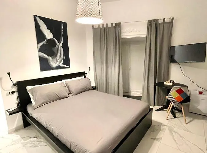 Bed and Breakfast Al Cippo Napoli