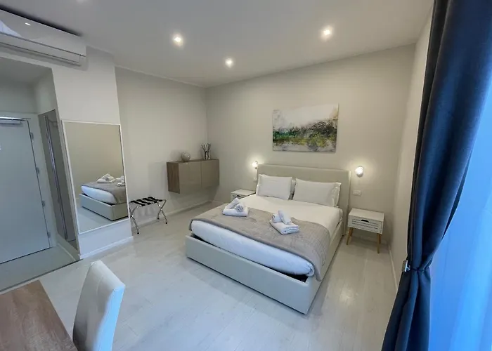 Hotel EconomiciQuintus Luxury Suites