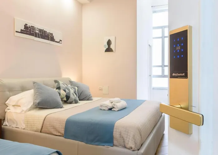 Bed and Breakfast Domus Angioina Napoli