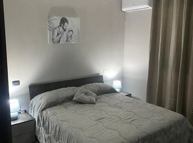 Bed and Breakfast Casa Giuly 181 Napoli