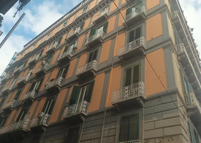 Hotel EconomiciDante Maison De Prestige