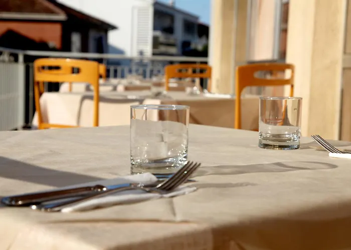 Hotel Alfa - SPIAGGIA INCLUSA con pacchetti personalizzati Rimini