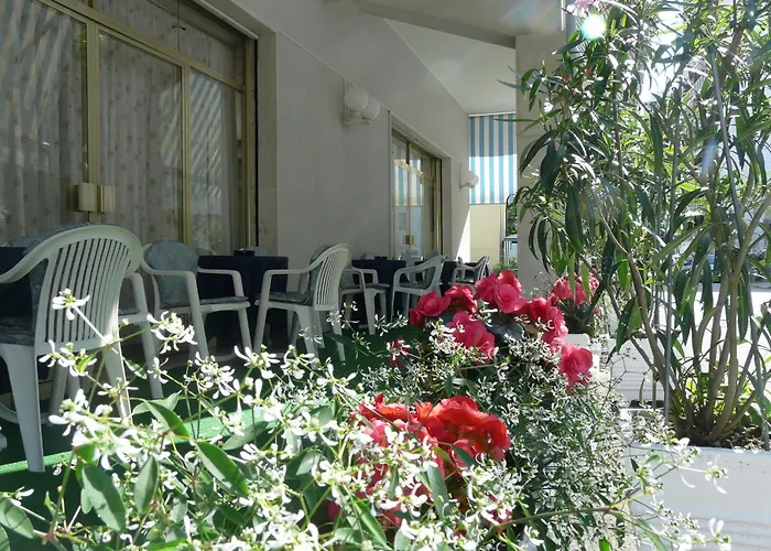 Hotel EconomiciAltea