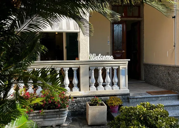 Hotel Il sogno di Jo a 50 mt dal mare Borgio Verezzi