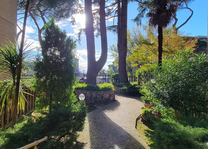 Bnb Rooms And Comfort Roma