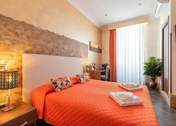 Alis Laura Guest House - 10 Mins To Colosseum, Modern & Near Metro Roma