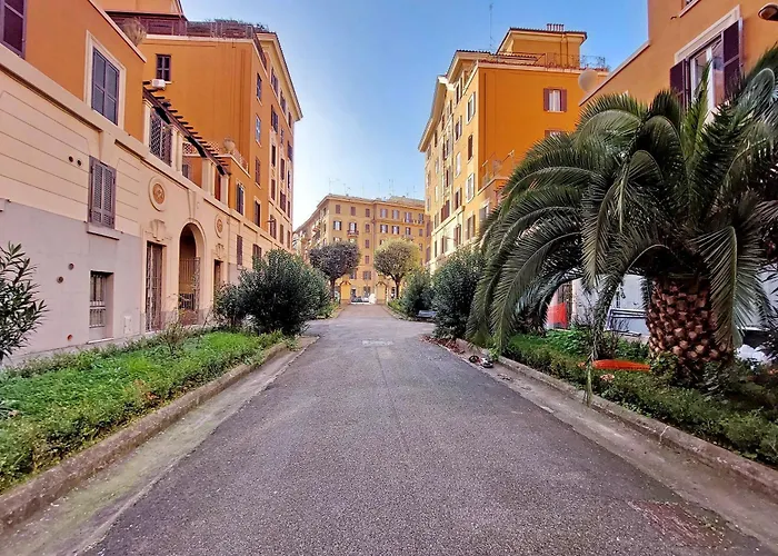 Domus Augustea - San Giovanni Sunset Suites Roma