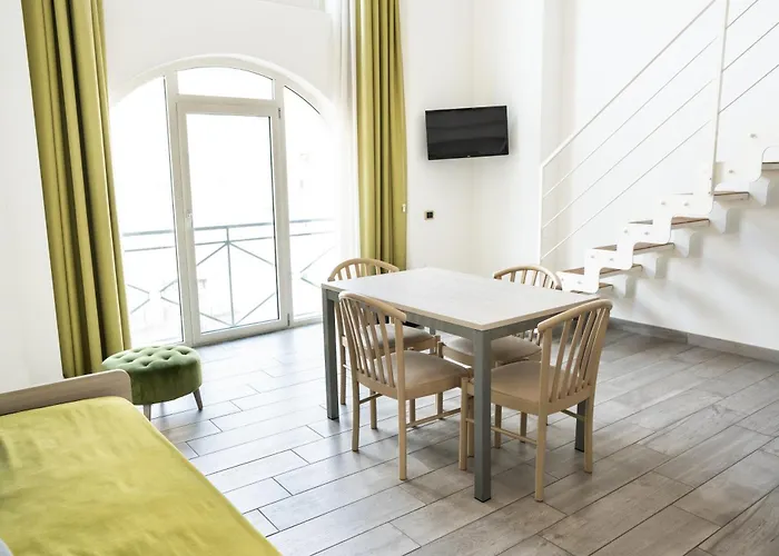 Hotel EconomiciEcumano Space