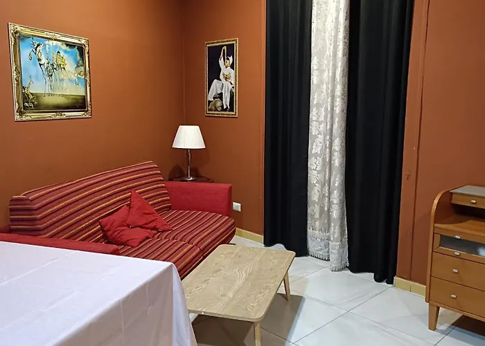 Hotel EconomiciGaribaldi Station