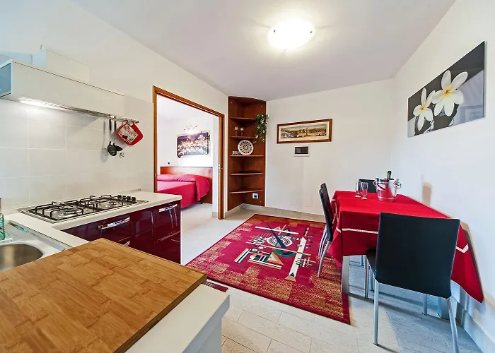 Mons Aureus Resort Roma