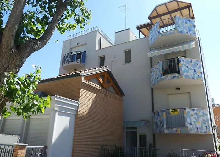 LILLY BEACH - Casa Vacanze Lilly Senigallia