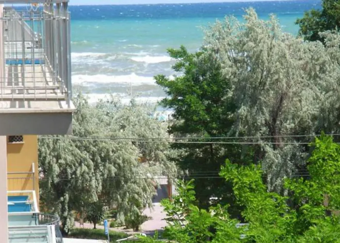 Hotel Nives Rimini Rivazzurra Di Rimini