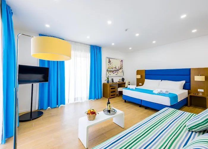Carlo III Guest House Napoli