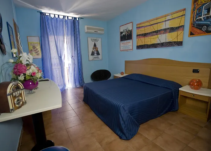 Hotel EconomiciCineholiday