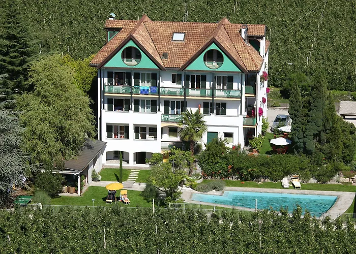 Hotel Pension Verdorfer Merano