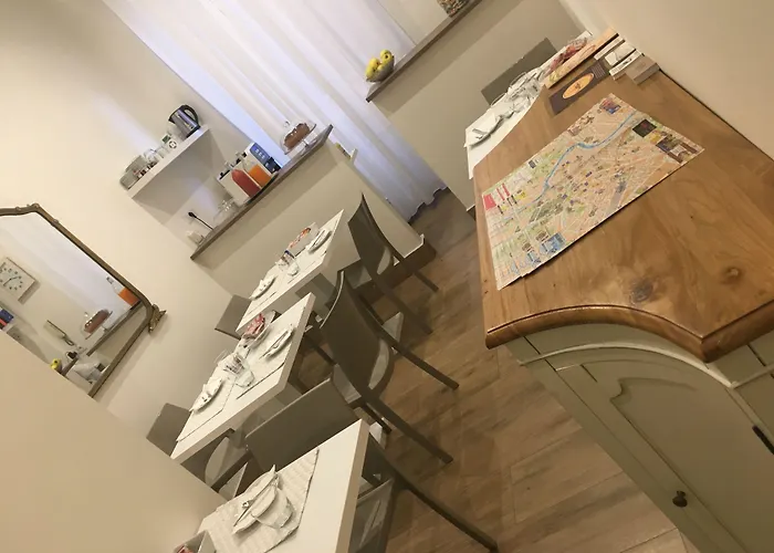 Art Atelier Accomodation Guest House Roma