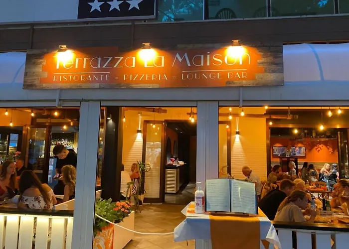 Hotel EconomiciLa Maison By Aldebaran