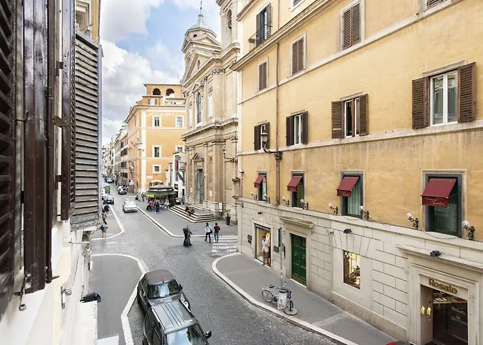 Canova Rooms In Spanish Steps Roma