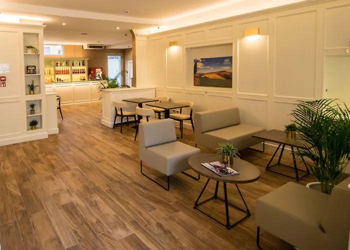 Hotel Perlage Florence -With Private Parking & Fast Wifi Scandicci