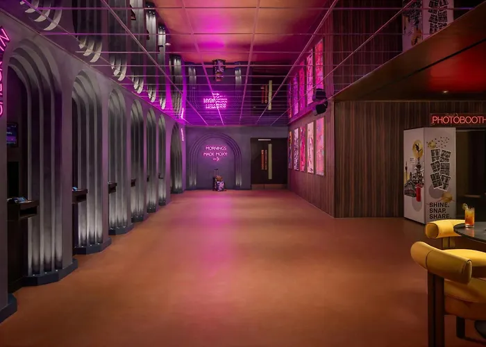 Hotel Moxy London Piccadilly Circus