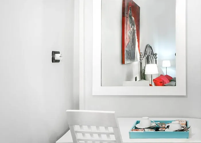 Hotel EconomiciDay By Day Di Ghor