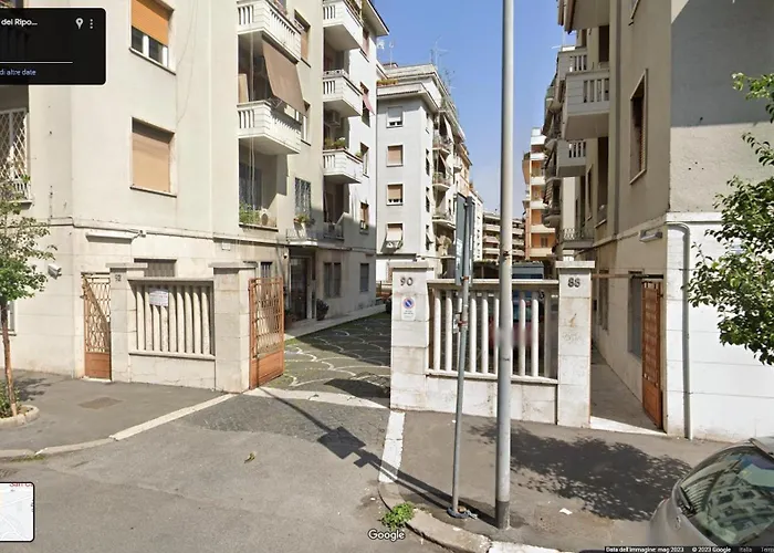 Mv Vatican House In Roma