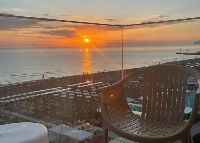 Hotel Daniel'S Fronte Mare Riccione