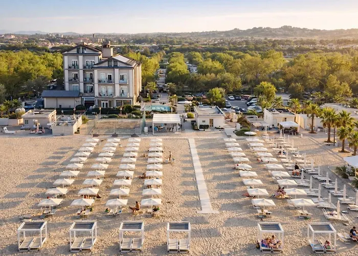 Hotel Liberty Beach - Parking & Beach Riccione
