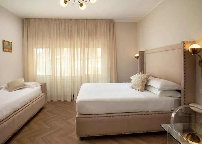 Daplace - Gran Torino Suites Roma