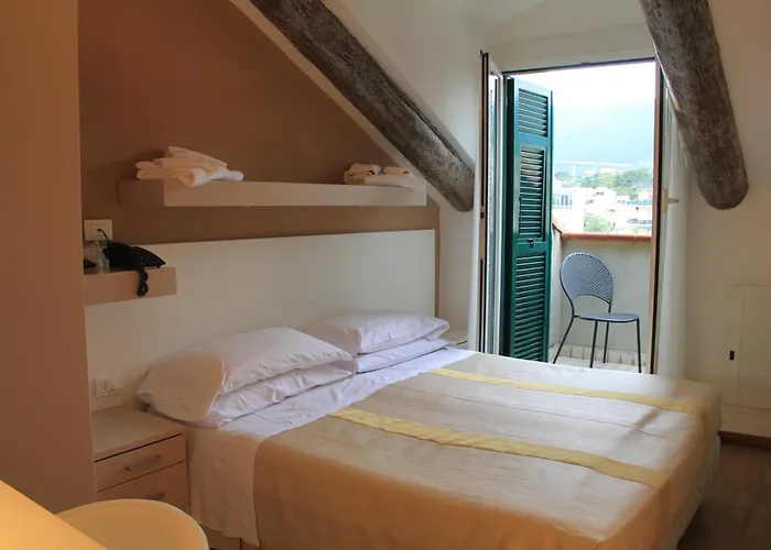 Hotel Ristorante Melograno Spotorno