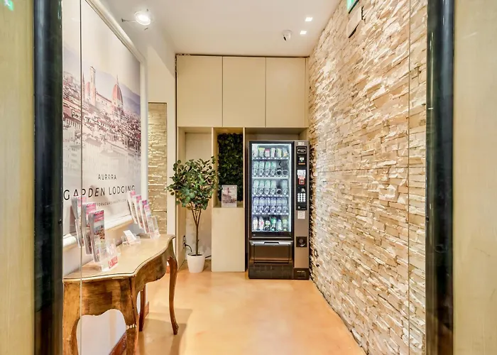 Aurora Garden Lodging - Rooms & Apartment Firenze