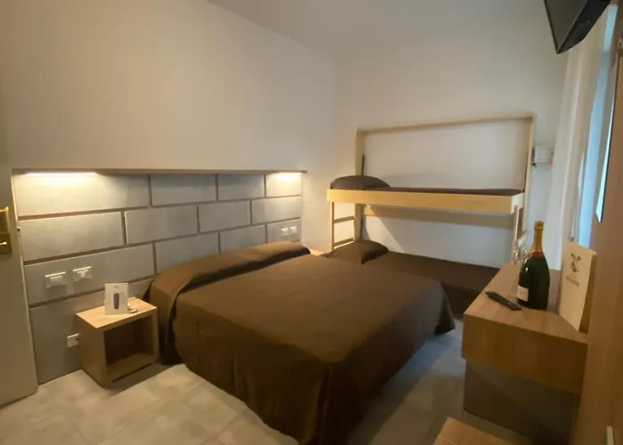 CASA MAJOR Hotel&Appartamenti CERVIA